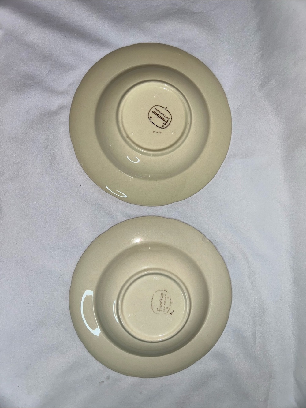 Franciscan Apple Print Vintage Hand-Painted Salad Soup Bowls Set of 7  - 1 Chip - Picture 8 of 11